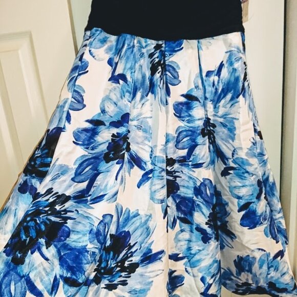 NWT SLNY A-Line Dress Blue Size 10 Halter Floral Pleated Mini $119 - Picture 6 of 11